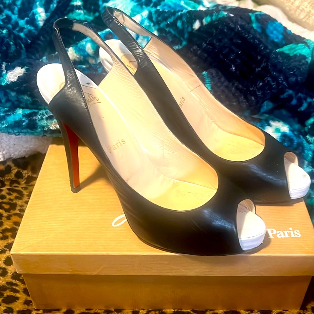 Christian Lounoutin Architek heels